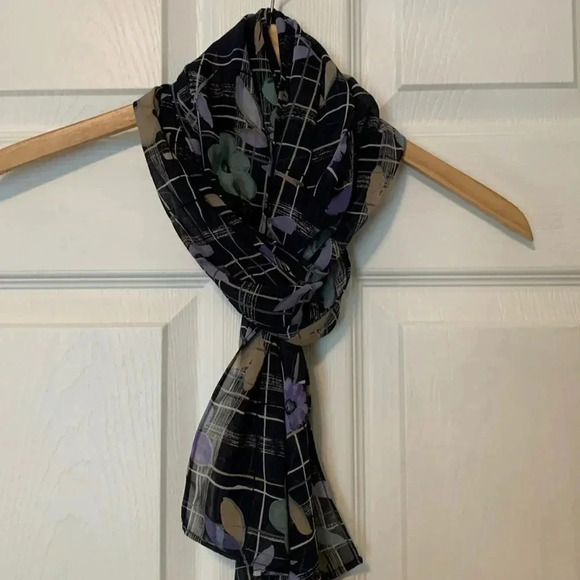 Lane Bryant  navy scarf with plaid and floral pattern - Picture 2 of 4